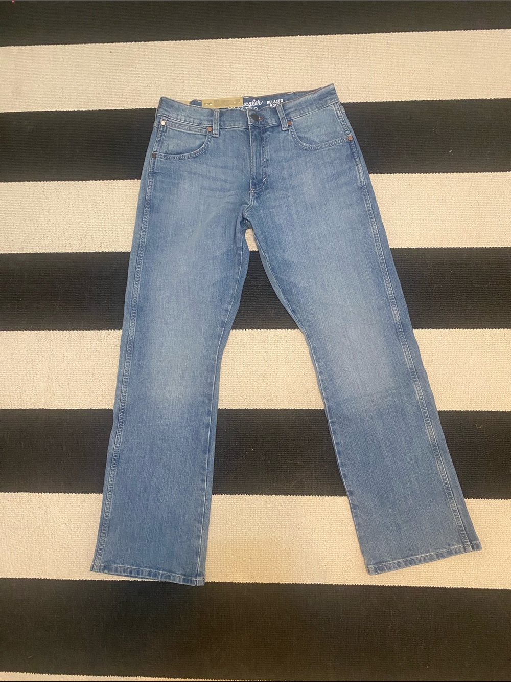 Wrangler Men’s Light Blue Bootcut Jeans